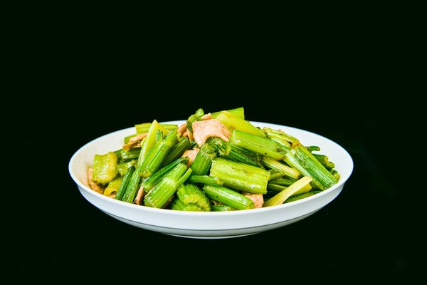 Was sind die Vorteile einer offenen Küche?